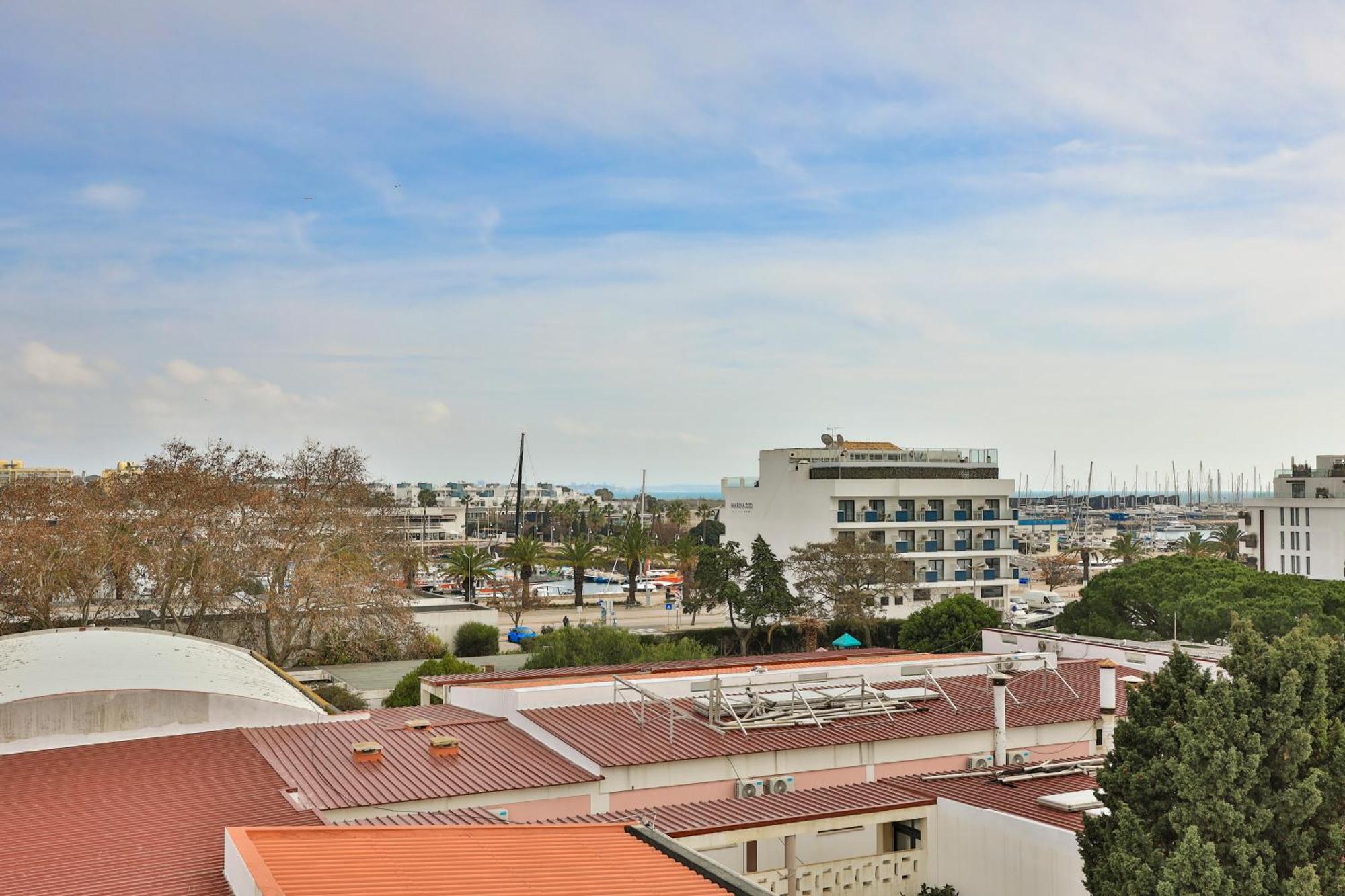 Apartamentos Mira Rio Lagos Luaran gambar