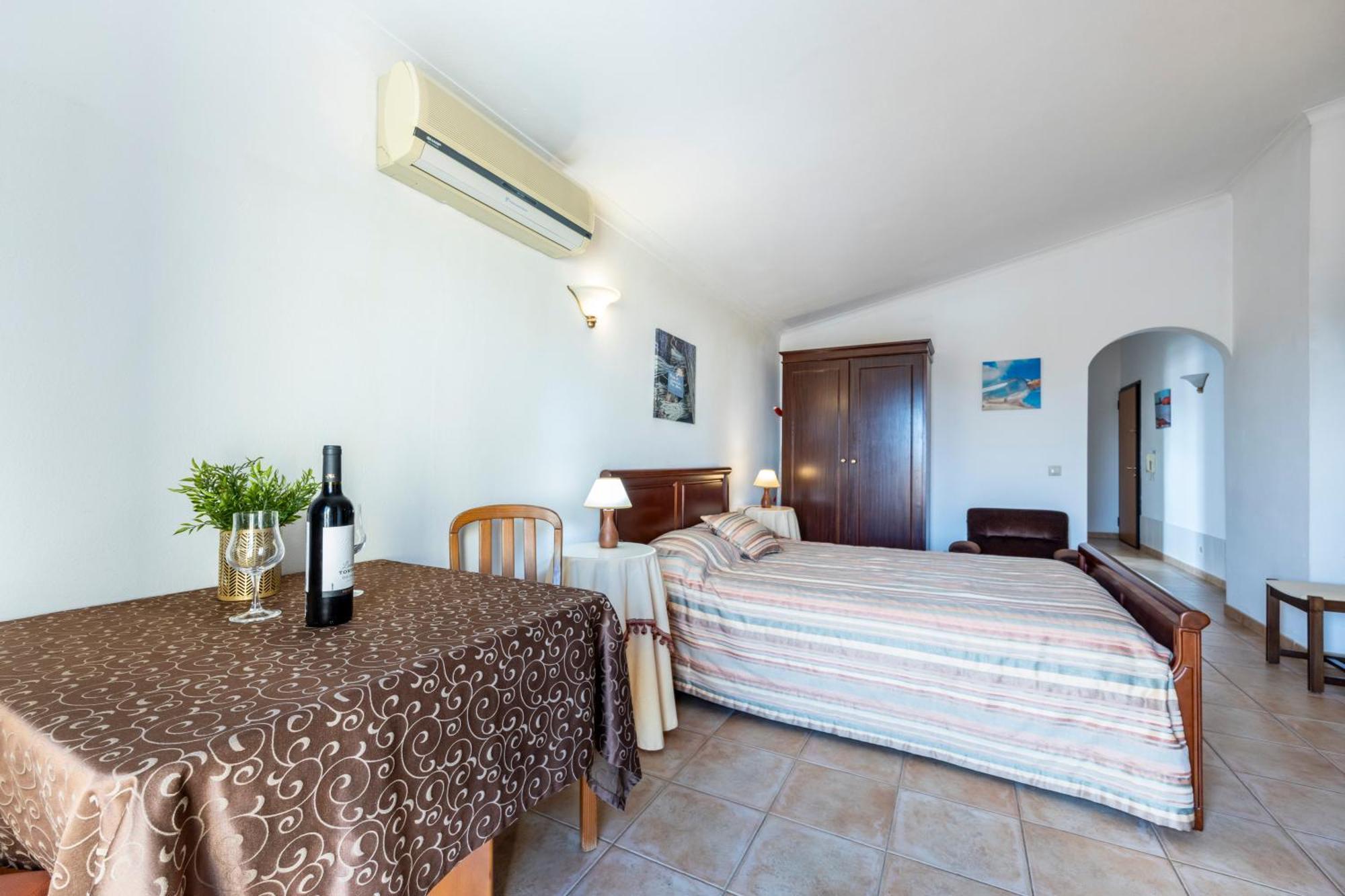Apartamentos Mira Rio Lagos Luaran gambar