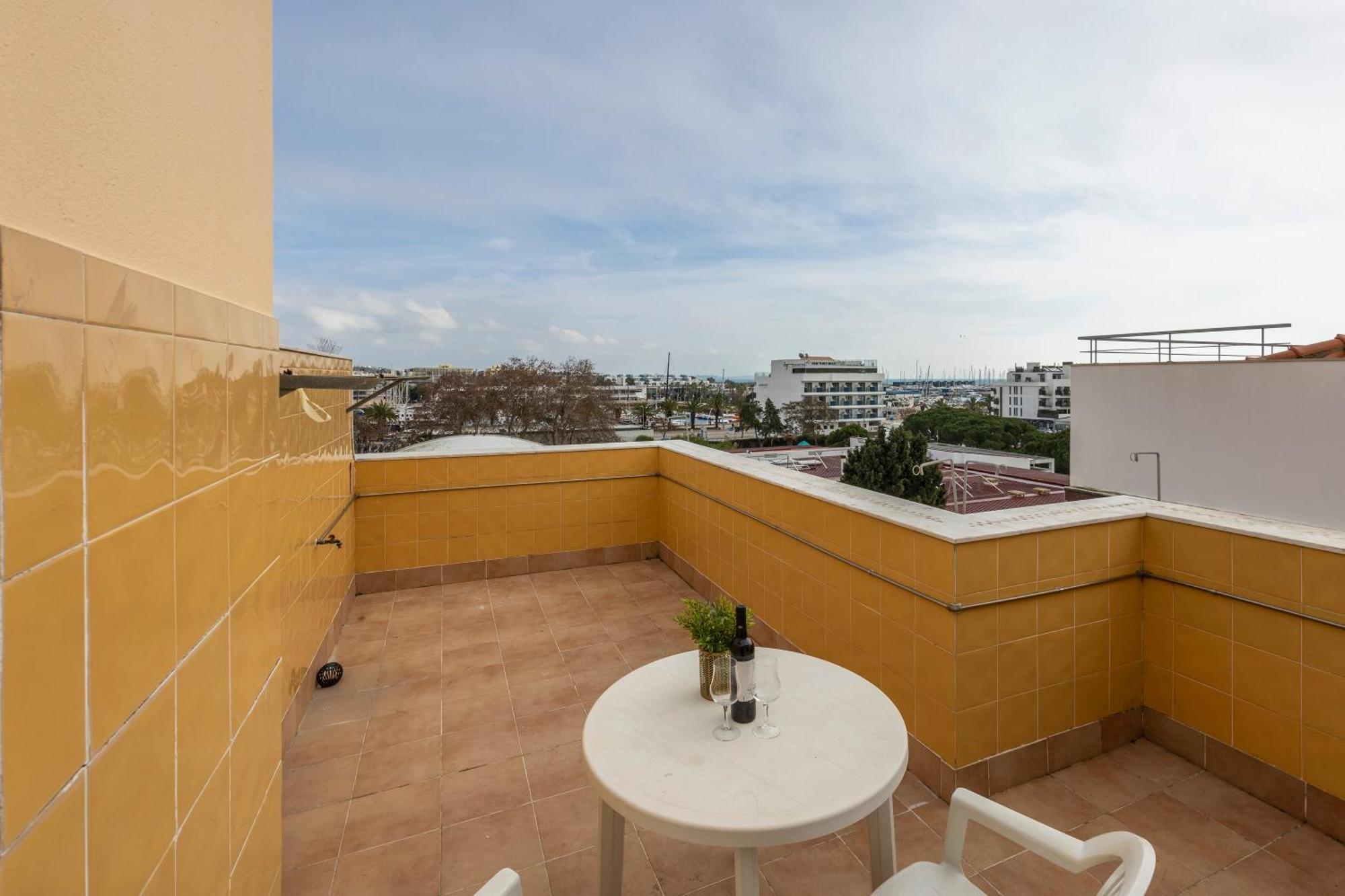 Apartamentos Mira Rio Lagos Luaran gambar