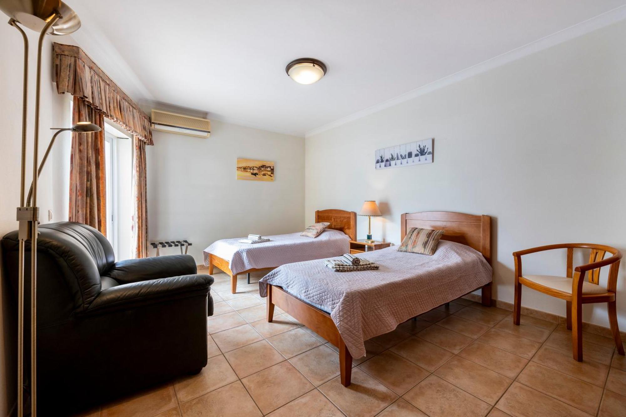 Apartamentos Mira Rio Lagos Luaran gambar